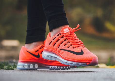 nike air max 2016 rood zwart onderkant|Buy Air Max 2016 Shoes: New Releases & Iconic Styles .